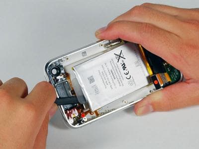 Replace the Battery of iPhone